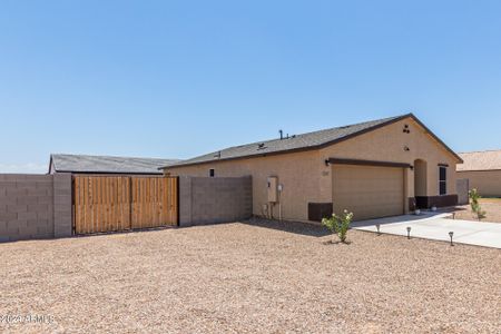 New construction Single-Family house 11047 W Loma Vista Drive, Arizona City, AZ 85123 - photo 7 7