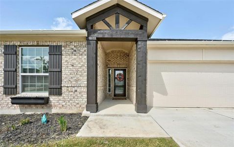 New construction Single-Family house 380 Cherrystone Loop, Buda, TX 78610 - photo 0 0