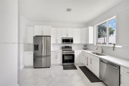 New construction Single-Family house 1505 Sw 27Th Ct, Fort Lauderdale, FL 33315 - photo 18 18