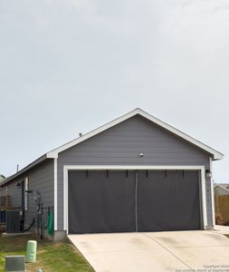 New construction Single-Family house 13815 Ostrich Run, San Antonio, TX 78252 - photo 16 16