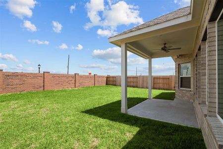 New construction Single-Family house 8626 Jetty Glen Drive, Cypress, TX 77433 Livingston - Smart Series- photo 32 32