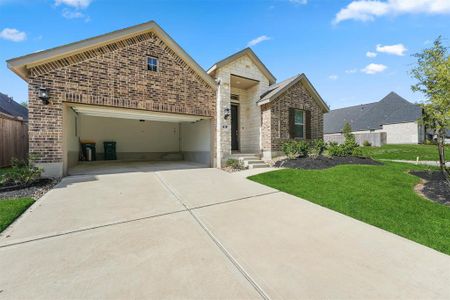 New construction Single-Family house 670 W Cascade Heights Dr, Montgomery, TX 77316 Sandstone- photo 2 2