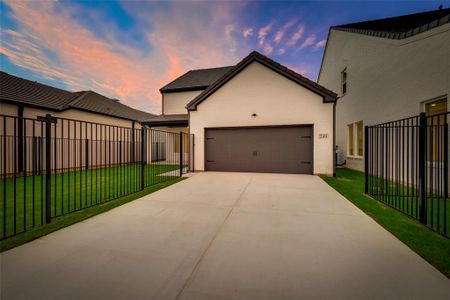 New construction Single-Family house 249 Magnolia Lane, Fort Worth, TX 76114 - photo 32 32