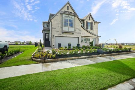 New construction Single-Family house Summerhouse – Villas, 21210 Flower Nectar Court, Cypress, TX 77433 - photo