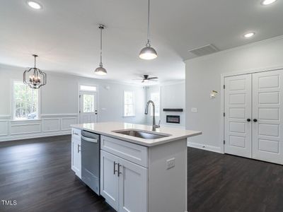 New construction Single-Family house 275 Green Pines Estates Drive, Kenly, NC 27542 - photo 13 13