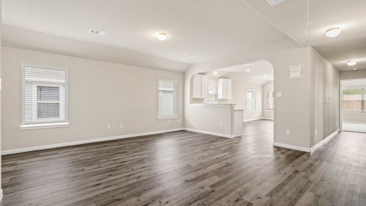 New construction Single-Family house 1382 Mount Bassie Trail, Conroe, TX 77301 - photo 10 10