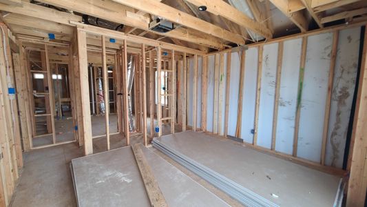 New construction Single-Family house 907 Palo Brea Loop, Hutto, TX 78634 Colton Homeplan- photo 32 32