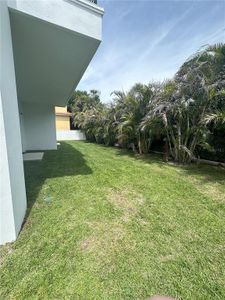 New construction Single-Family house 3221 Gulf Boulevard, Belleair Beach, FL 33786 - photo 81 81