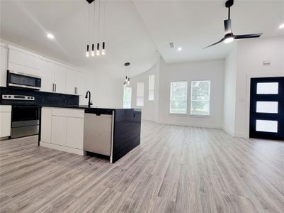 New construction Single-Family house 4631 Cherbourg Street, Dallas, TX 75216 - photo 8 8