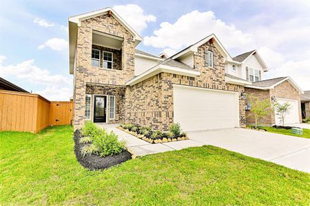 New construction Single-Family house 600 Long Branch Drive, Angleton, TX 77535 The Berkeley- photo 0