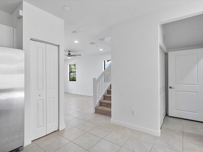 New construction Townhouse house 203 Sw 159Th Ter, Pembroke Pines, FL 33027 - photo 8 8