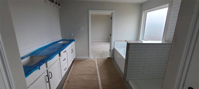 New construction Single-Family house 505 Palo Brea Loop, Hutto, TX 78634 Wyatt Homeplan- photo 15 15