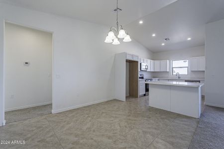New construction Single-Family house 3177 W Gracie Lane, Casa Grande, AZ 85194 - photo 5 5