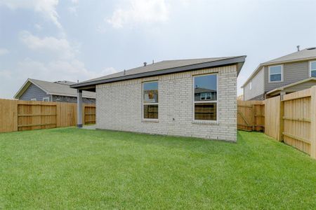 New construction Single-Family house 15526 Fellswood Drive, Houston, TX 77044 - photo 25 25