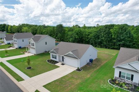 New construction Single-Family house 2932 Parkwest Drive, Albemarle, NC 28001 - photo 2 2