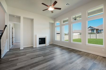 New construction Single-Family house 648 Vale Court, New Braunfels, TX 78132 Driftwood- photo 19 19