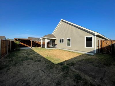 New construction Single-Family house 103 Clear Creek Lane, Terrell, TX 75160 - photo 18 18