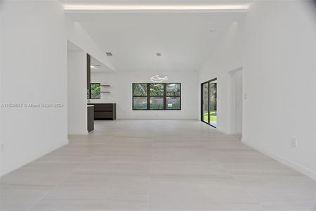 New construction Single-Family house 6001 Sw 62Nd Ave, South Miami, FL 33143 - photo 6 6