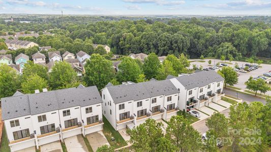 New construction Townhouse house 616 District Court, Unit 6, Fort Mill, SC 29708 Landon- photo 39 39