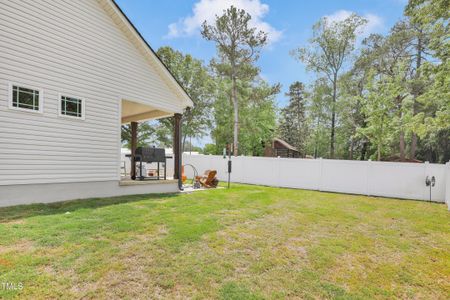 New construction Single-Family house 101 Pecan Valley Way, Four Oaks, NC 27524 - photo 30 30