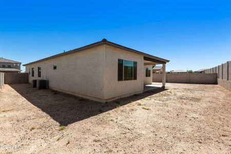 New construction Single-Family house 5522 N 193Rd Avenue, Litchfield Park, AZ 85340 - photo 32 32