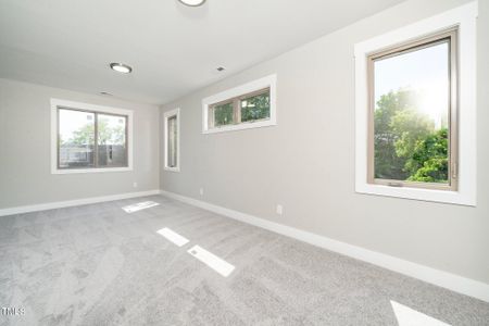 New construction Single-Family house 233 N Hoover Road, Durham, NC 27703 - photo 22 22