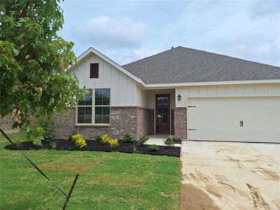 New construction Single-Family house 8216 Tomcat Trail, Godley, TX 76044 - photo 1 1