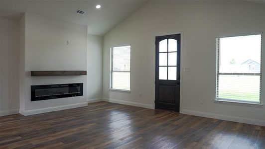 New construction Single-Family house 6612 Old Orchard Court, Joshua, TX 76058 - photo 5 5