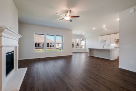 New construction Single-Family house 157 Constitution Way, Kyle, TX 78640 - photo 8 8