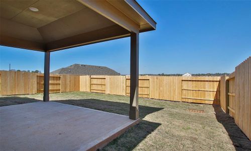 New construction Single-Family house 4539 Pinehurst Trace Drive, Pinehurst, TX 77362 Journey Series - Meridian- photo 39 39