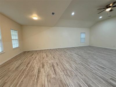 New construction Single-Family house 141 Lower Borondo, La Marque, TX 77568 - photo 10 10