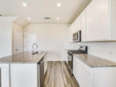 New construction Single-Family house 220 Longmount Cv, Liberty Hill, TX 78642 The Saguaro (360)- photo 6 6