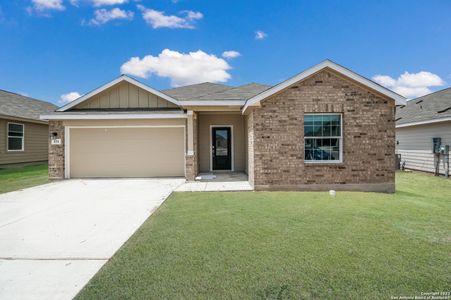 New construction Single-Family house 5834 Musquiz Ridge, Seguin, TX 78155 Jardin- photo 8 8