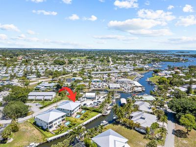 New construction Townhouse house 4629 Se Manatee Lane, Stuart, FL 34997 - photo 29 29