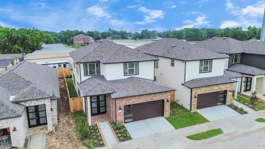 New construction Single-Family house 4358 Avron Drive, Stafford, TX 77477 - photo 3 3