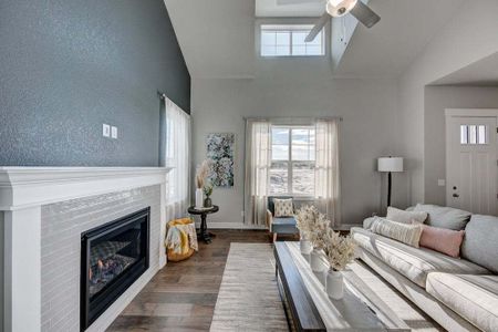 New construction Townhouse house 255 High Point Drive, Longmont, CO 80504 - photo 8 8