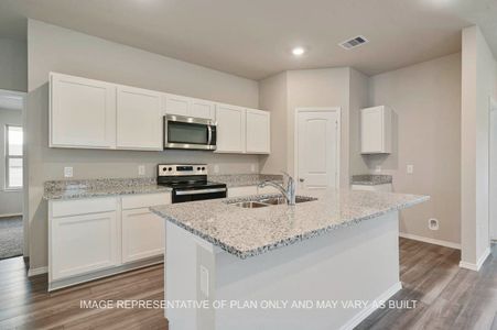 New construction Single-Family house 101 Comal Drive, Huntsville, TX 77340 - photo 14 14