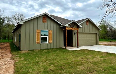 New construction Single-Family house 138 E Pauwela Ln, Bastrop, TX 78602 - photo 34 34