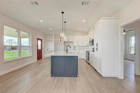 New construction Single-Family house 2855 Dale Ln, Dale, TX 78616 - photo 14 14
