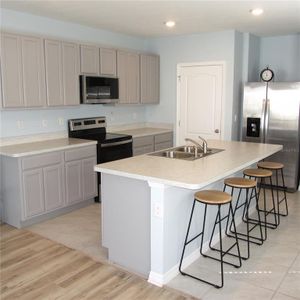 New construction Single-Family house 2577 Shamrock Street, Tavares, FL 32778 - photo 5 5