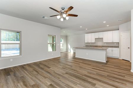 New construction Single-Family house 21618 Rustic River Ranch, Waller, TX 77484 RC Glenwood- photo 10 10