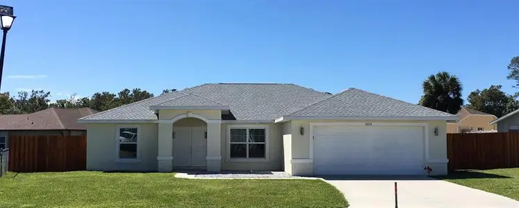 New construction Single-Family house 10115 Briar Circle, Hudson, FL 34667 - photo 0