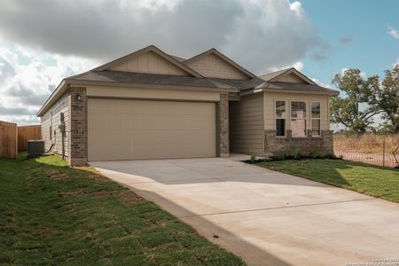 New construction Single-Family house 10512 Eddleman Cove, San Antonio, TX 78252 Freestone - 35' Smart Series- photo 0