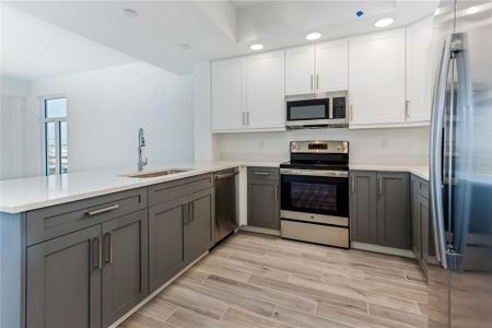 New construction Condo/Apt house 415 Island Way, Unit 412, Clearwater, FL 33767 - photo