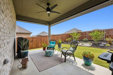 New construction Single-Family house 1017 Greencove Drive, Midlothian, TX 76065 - photo 24 24