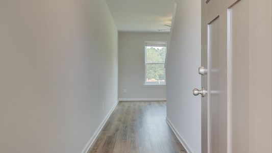 New construction Single-Family house 4361 Peyton Trail, Atlanta, GA 30349 - photo 5 5