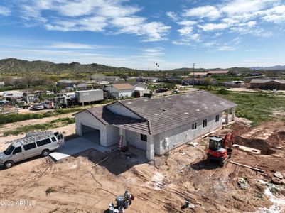 New construction Single-Family house 20411 W Mountain Sage Drive, Buckeye, AZ 85326 - photo 5 5