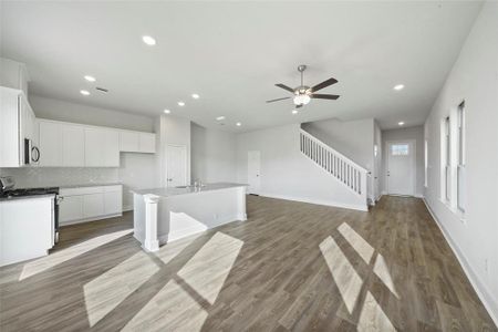 New construction Single-Family house 13410 Sun Cay Drive, Houston, TX 77047 Bradley- photo 13 13