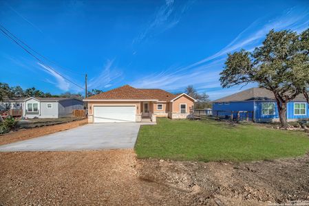New construction Single-Family house 1005 Covered Wagon, Spring Branch, TX 78070 - photo 10 10