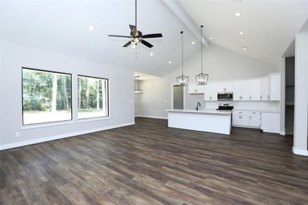 New construction Single-Family house 22718 Desert Willow Drive, Magnolia, TX 77355 - photo 11 11